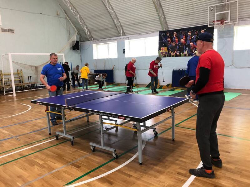 Спортсменам приходится Спортсменам приходится